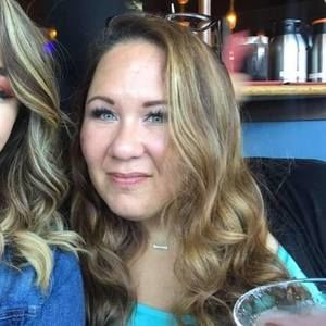 Meet your Posher, Yira